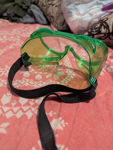 Файл:Очки пиролаза 3.jpg